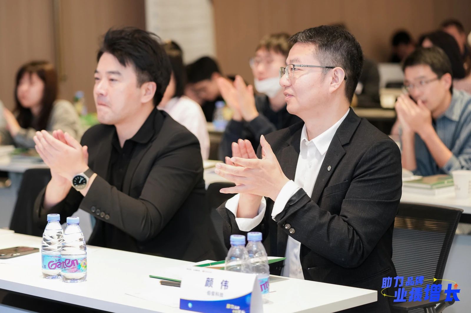 ΢��ͼƬ_20250219142716